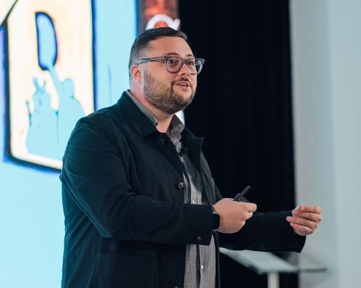 Matt Scott speaking at the Donor Experience Summit