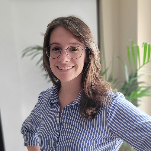 Portrait of Erin smiling and looking directly at the camera